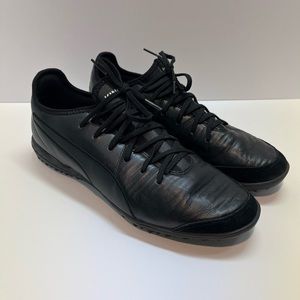 Puma King turf shoes - leather - size 10.5